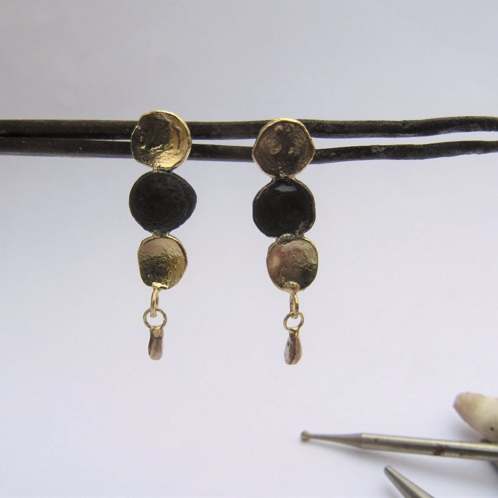 Gold earrings. 14K solid yellow gold earrings.